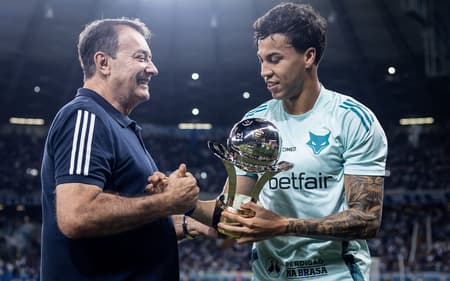 Pedro Lourenço e Kaio Jorge (Foto: Gustavo Aleixo/Cruzeiro)