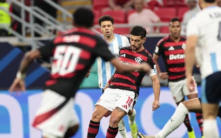 Arrascaeta em Flamengo x Pyramids (Foto: Flickr Flamengo / Gilvan de Souza)