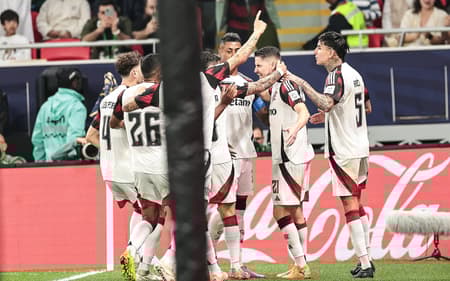 Jorginho comemora gol do Flamengo sobre o PSG na final do Mundial (Final: Gilvan de Souza/Flamengo)