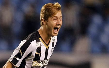 Luís Henrique foi revelado pelo Botafogo (Foto: Divulgação/Botafogo)