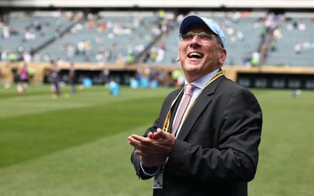 John Textor quer comprar um clube na Inglaterra (Foto: Franck Fife/AFP)