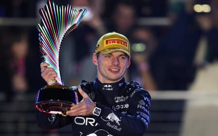 Max Verstappen foi o campeão do GP de Las Vegas (Foto: Patrick T. Fallon / AFP)