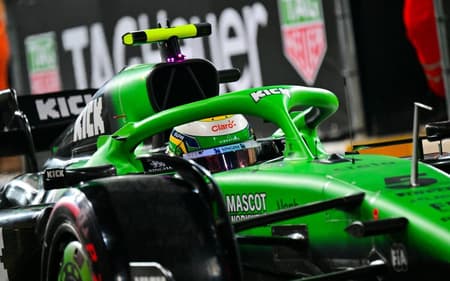 Gabriel Bortoleto no GP de Abu Dhabi de F1 (Foto: Andrej ISAKOVIC / AFP)