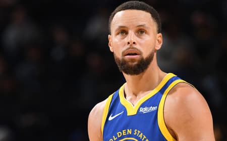 Stephen Curry no Golden State Warriors x Minnesota Timberwolves na NBA (Foto: Noah Graham / NBAE / Getty Images / Getty Images via AFP)