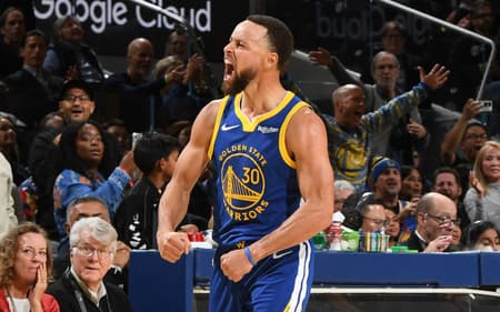 Curry no Golden State Warriors x Minnesota Timberwolves (Foto: Noah Graham / NBAE / Getty Images / Getty Images via AFP)