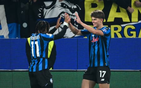 Pela Champions League, a Atalanta venceu o Chelsea por 2 a 1 (Foto: Alberto PIZZOLI / AFP)