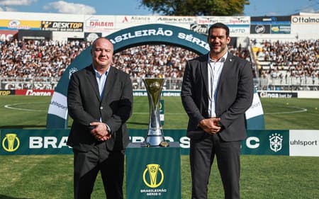 Samir Xaud, presidente da CBF, e Hélio Cury Filho, presidente da Federação Paranaense de Futebol (FPF)