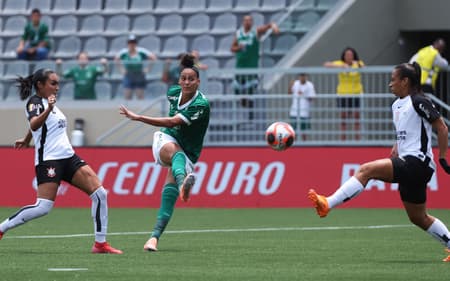 Amanda Gutierres marcou belo gol em Palmeiras x Cruzeiro. (Foto: Fabio Menotti/Palmeiras/by Canon)