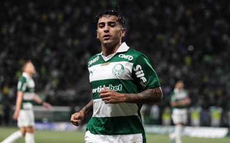 Facundo Torres, durante partida entre Palmeiras e Vitoria