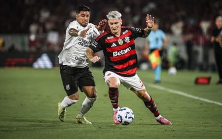 Partida entre Flamengo e Ceará, pelo Brasileirão (Foto: Thiego Mattos/Pera Photo Press/Gazeta Press)