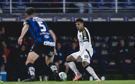 Gabriel Menino em Atlético x Independiente del Valle (Foto: Pedro Souza / Atlético)