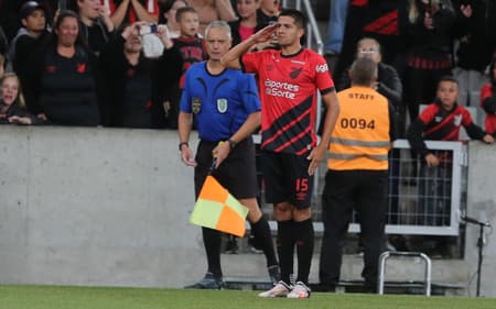 Gamarra Athletico Maringá gol comemoração
