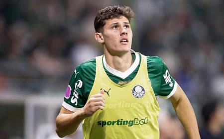 Benedetti, zagueiro do Palmeiras