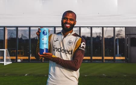 Igor Thiago, do Brentford, foi eleito o melhor jogador do mês de novembro da Premier League (Foto: Divulgação/Brentford)