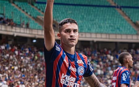 Nestor alcança temporada mais artilheira da carreira (Foto: Caíque Higino)