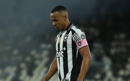 Marlon Freitas, do Botafogo, durante partida entre Botafogo x Bahia