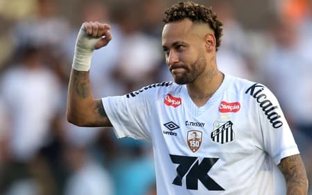 Neymar em Santos x Cruzeiro (Foto: Guilherme Dionizio/CÃ³digo 19/Gazeta Press)