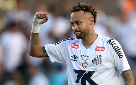 Neymar em Santos x Cruzeiro (Foto: Guilherme Dionizio/CÃ³digo 19/Gazeta Press)