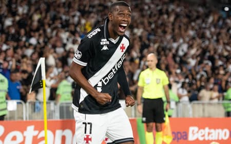 Rayan em Vasco x Fluminense - jogo de ida da semifinal da Copa do Brasil