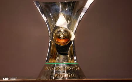 Taça troféu do Brasileirão Campeonato Brasileiro (5)