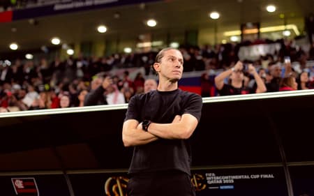 Técnico do Flamengo, Filipe Luís durante a final do Mundial contra o PSG