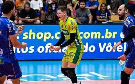 Matheus Bandini durante Superliga Masculina 2025/26 (Foto: Pedro Teixeira/Vôlei Renata)