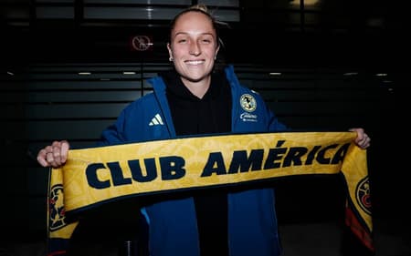 Isa Haas, zagueira da Seleção Brasileira, desembarca no México para defender o América. (Foto: Club América/Divulgação)