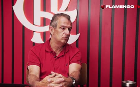 O presidente do Flamengo, Luiz Eduardo Baptista (BAP), abriu o jogo em entrevista ao "Mengocast". (Foto: Reprodução/Flamengo TV)
