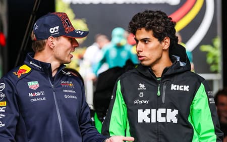 Gabriel Bortoleto e Max Verstappen na F1 (Foto: Getty Images/ AFP)