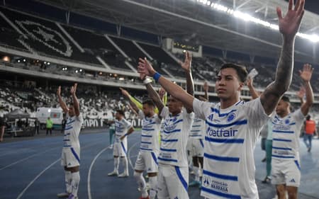 Cruzeiro Botafogo Nilton Santos Brasileirão