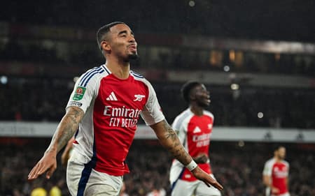 Gabriel Jesus foi o grande destaque do Arsenal pela Copa da Liga Inglesa (Foto: Glyn Kirk/AFP)