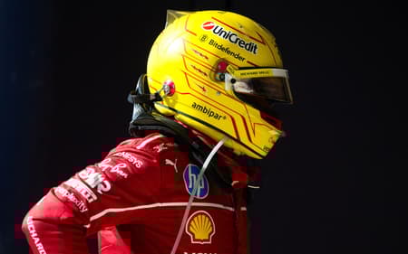 Lewis Hamilton, da Ferrari, no GP dos Estados Unidos pela F1 2025 (Foto: Rudy Carezzevoli/Getty Images/AFP)