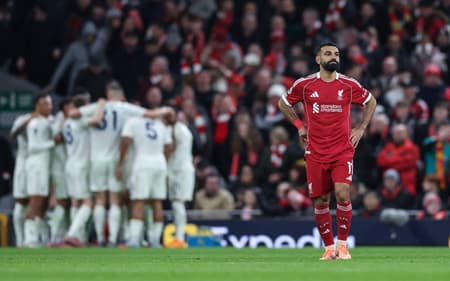 Mohamed Salah lamenta derrota do Liverpool para o Forest na Premier League (Foto: Darren Staples / AFP)