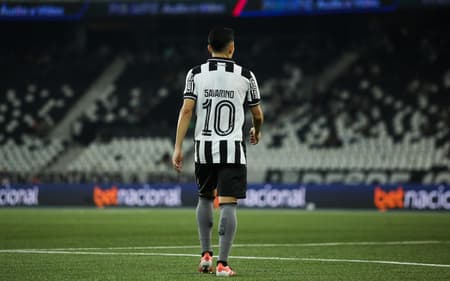Savarino é o camisa 10 do Botafogo (Foto: (Foto: Filipe Reveles/Photo Premium/Gazeta Press)