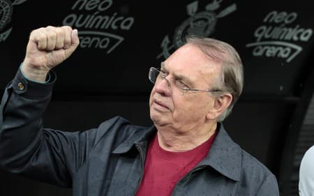 Osmar Stabile, presidente do Corinthians (Foto: Peter Leone/O Fotografico/Gazeta Press)