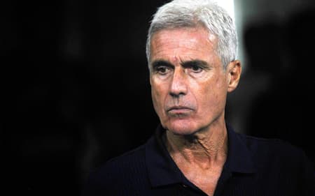 Luis Castro na derrota do Grêmio no Gauchão (Foto: Donaldo Hadlich/Código19/Gazeta Press)