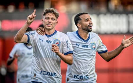 Dell comemora gol do Bahia contra o Vitória (Foto: (Foto: Fillipe Alves/Agência F8/Gazeta Press)