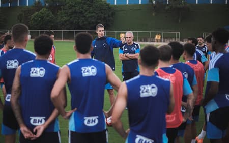 Treino do Cruzeiro na Toca II (Foto: Gustavo Martins/ Cruzeiro)