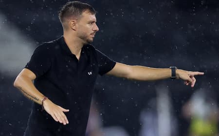 Martín Anselmi é o técnico do Botafogo (Foto: Vítor Silva/Botafogo)