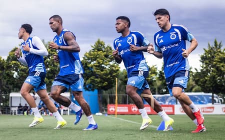 Treino, na Toca 2 (Foto: Gustavo Aleixo/Cruzeiro)