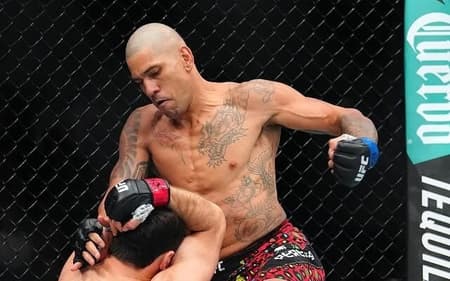 Poatan quer subir para os pesados do UFC (Foto: Reprodução Instagram UFC)