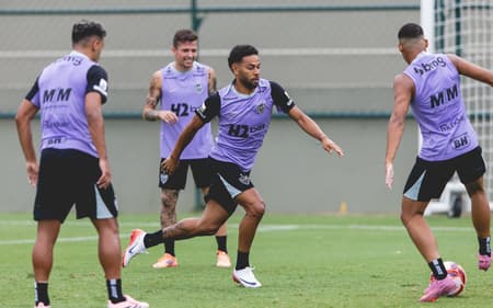 Atlético treina em dois periodos na cidade do Galo (Foto: Pedro Souza / Atlético)