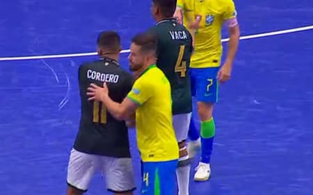 Brasil goleou a Bolívia na Copa América de Futsal (Foto: Reprodução SporTV 2)