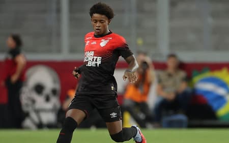 Bruninho Athletico Andraus Paranaense 2026