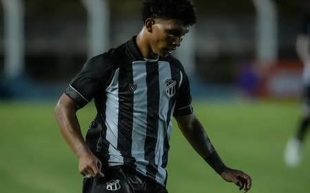 Partida entre Carajás e Ceará, pela Copinha 2026 (Foto: Alessandro Brito)