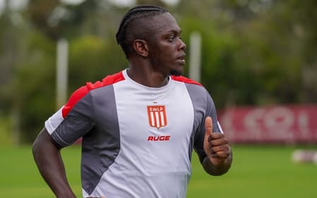 Edwuin Cetré Estudiantes