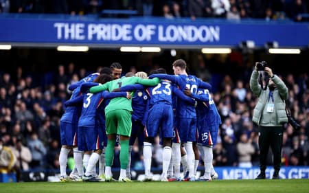 Pela Premier League, o Chelsea venceu o Brentford por 2 a 0 (Foto: Henry NICHOLLS / AFP)