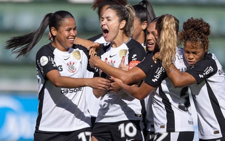 Jogadoras do Corinthians comemoram gol pela Libertadores Feminina (Foto: Staff Images Woman/Conmebol)