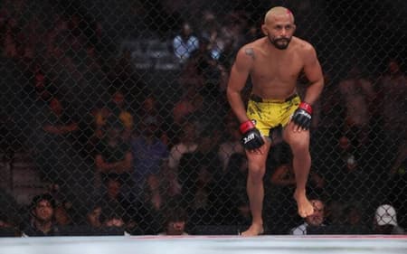 Deiveson Figueiredo luta no UFC Rio deste sábado (Foto: Carmen Mandato/Getty Images/AFP)