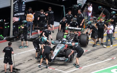 Kimi Antonelli, da Mercedes, durante treino em Spielberg, Áustria (foto: Joe Klamar / AFP)